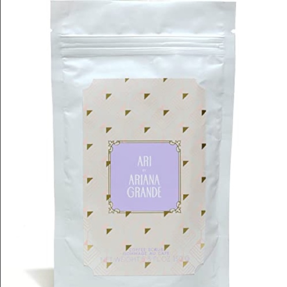 🍀 Extremely Rare Limited-Edition Ariana Grande NIB 150ml Coffee Scrub 🍀